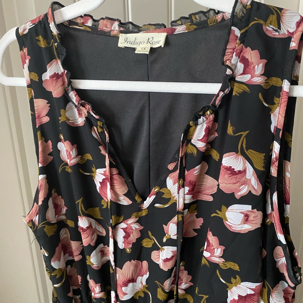 Floral Sleeveless Maxi Dress - Picture 3 of 3